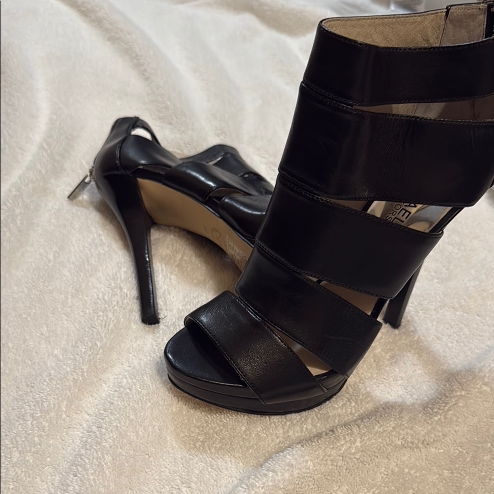 Michael Kors Elegant Black Heels